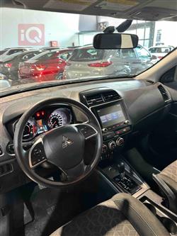 میتسوبیشی RVR